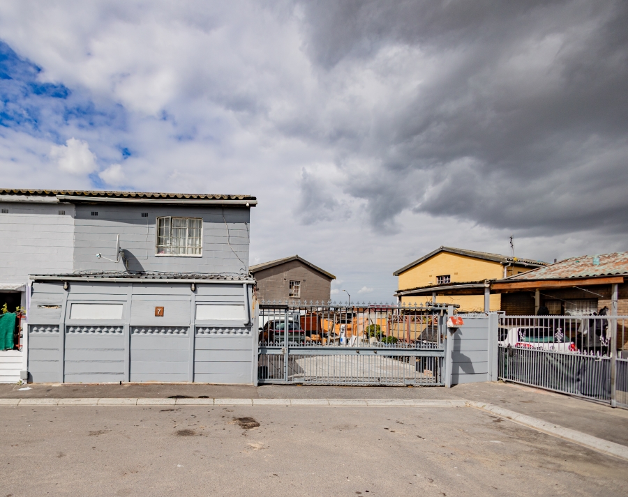2 Bedroom Property for Sale in Connaught Estate Western Cape